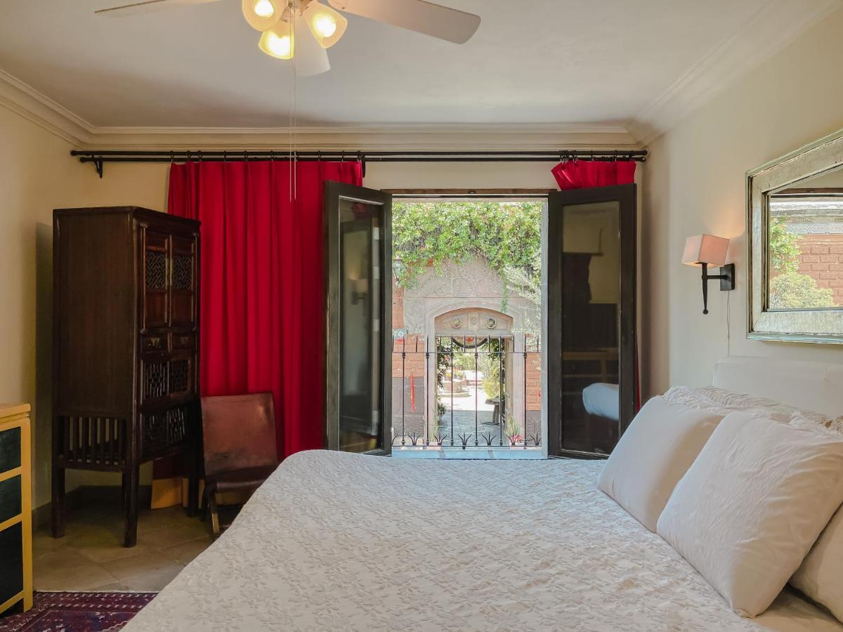 Casa Florida Bed & Breakfast Сан Мигел де Аленде Екстериор снимка