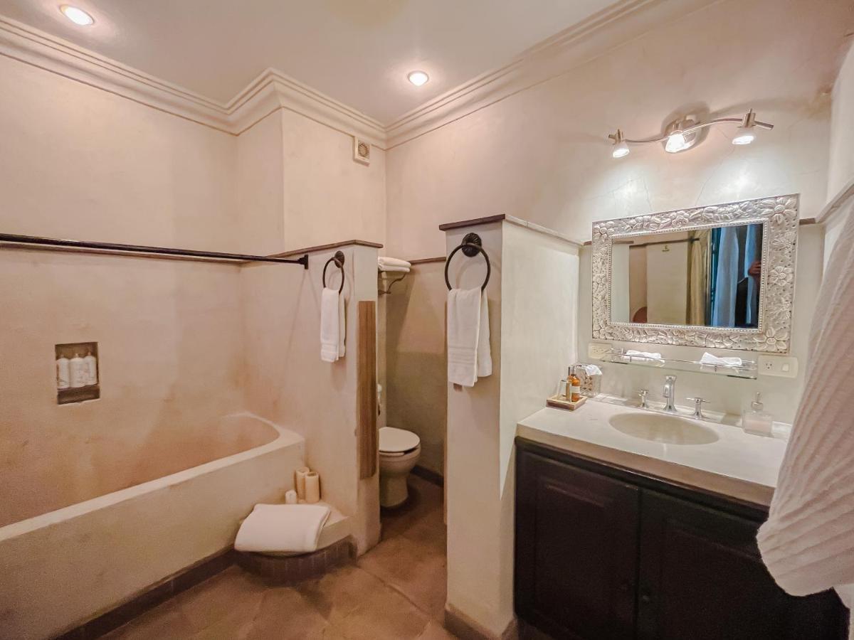Casa Florida Bed & Breakfast Сан Мигел де Аленде Екстериор снимка