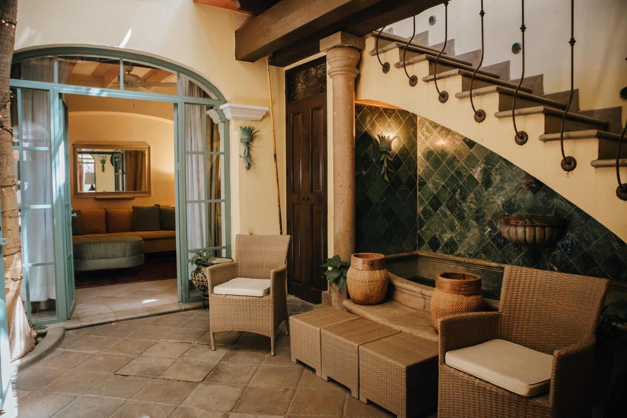 Casa Florida Bed & Breakfast Сан Мигел де Аленде Екстериор снимка